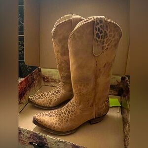 Old Gringo Leopardito Cowboy Boots